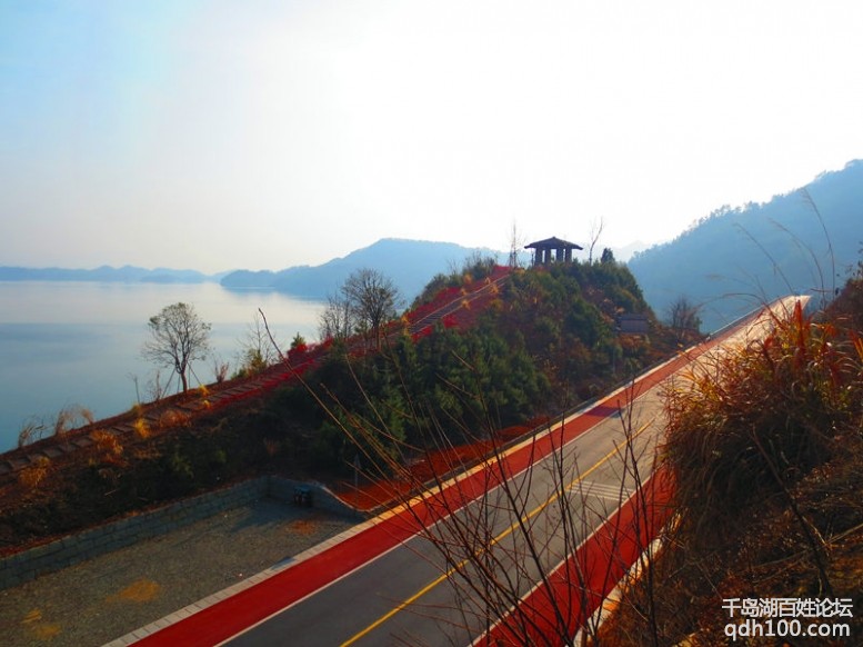 中国最美沿湖公路之一：美丽千汾线